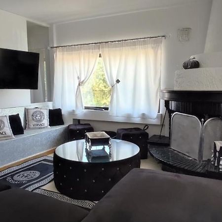 Ixian House Apartment Bagian luar foto