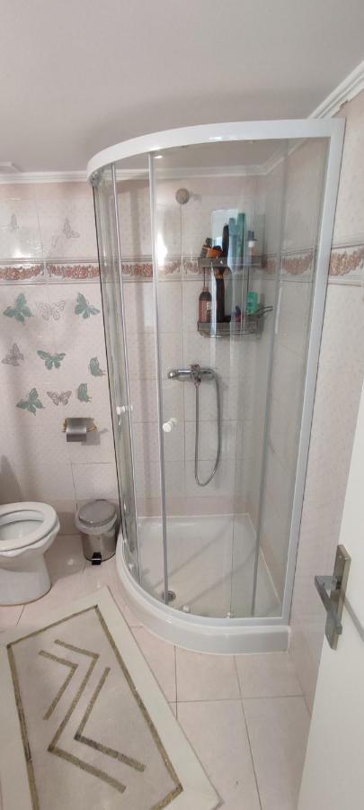 Ixian House Apartment Bagian luar foto